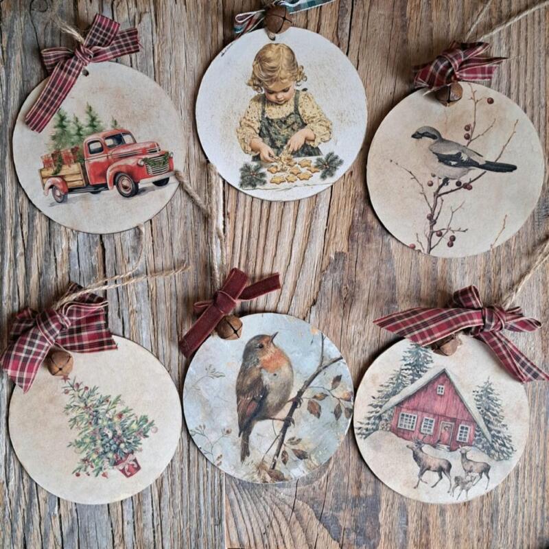 DECORAZIONE DI NATALE