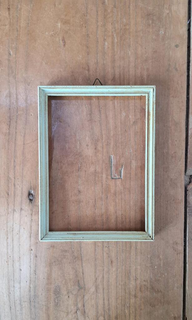 Magnolia - Country & Brocante - VECCHIA CORNICE VERDE 1 VECCHIA CORNICE VERDE