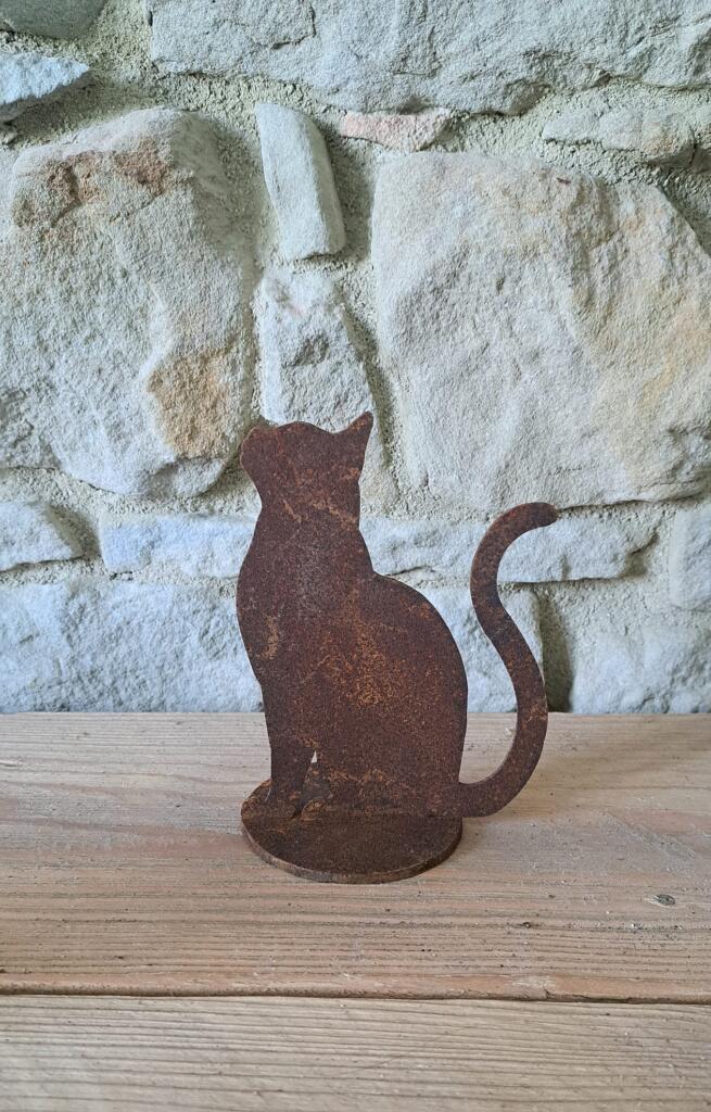 Magnolia - Country & Brocante - GATTO SEDUTO IN FERRO ARRUGINITO 1 GATTO SEDUTO IN FERRO ARRUGINITO