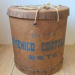 VECCHIA SCATOLA DI CARTONE